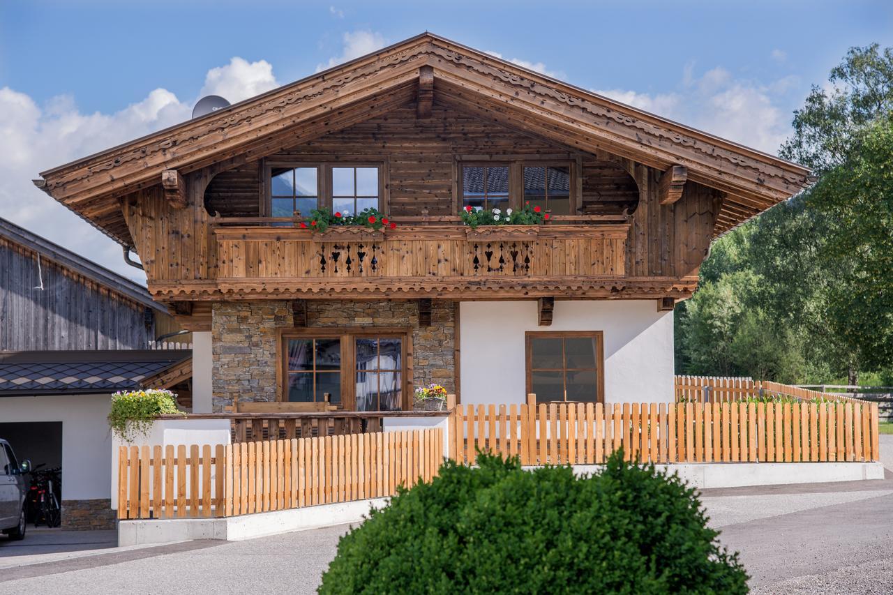 Alpenchalet Stadlpoint Ried im Zillertal Luaran gambar